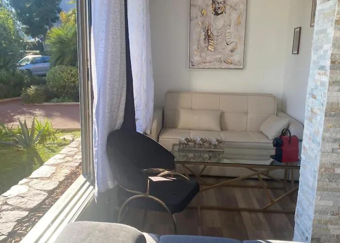 Studio vue sur mer