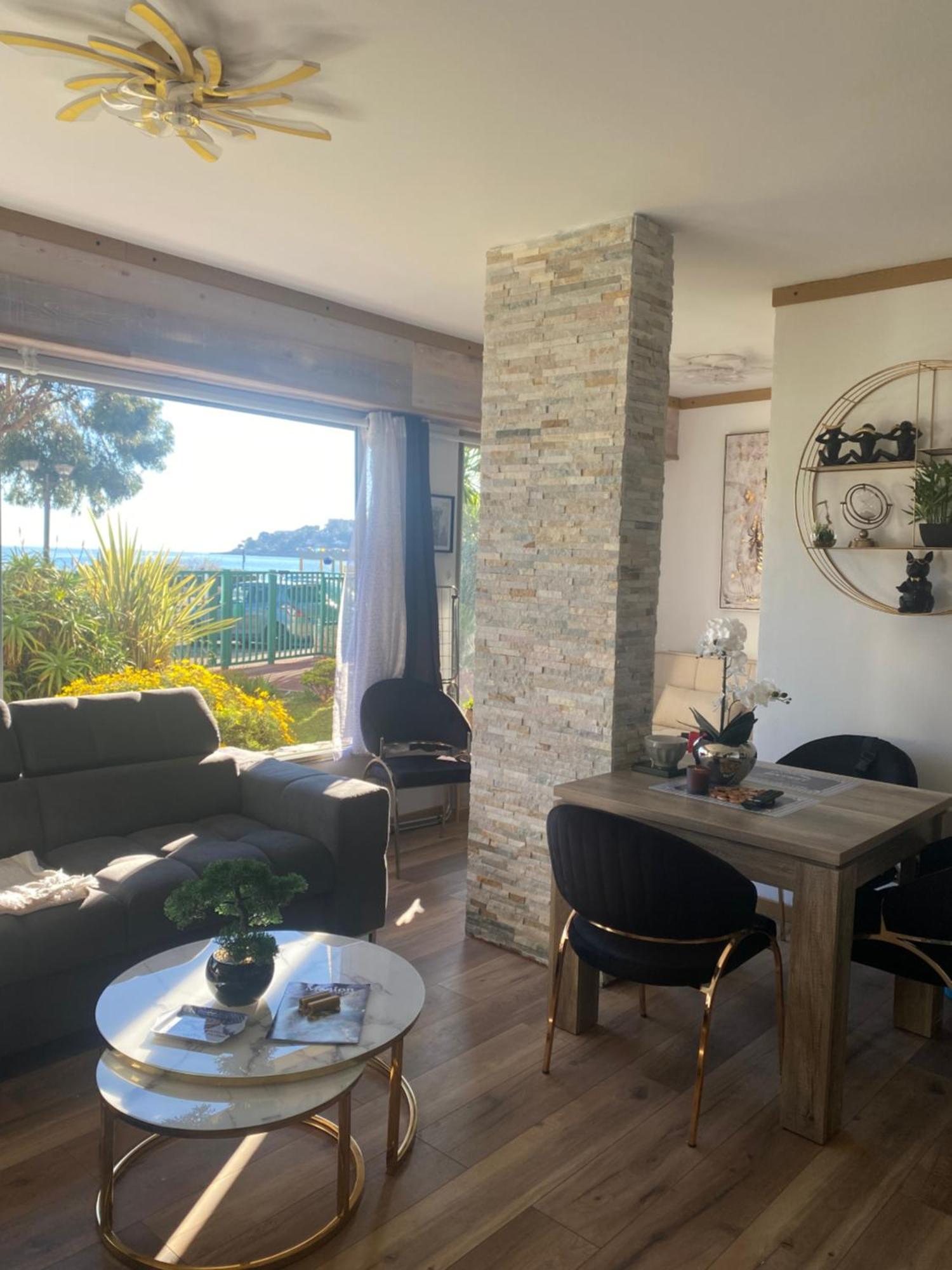 Vue Sur Appartement *